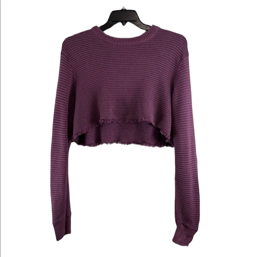 H&M L.O.G.G Crew neck crop top long sleeve sweater